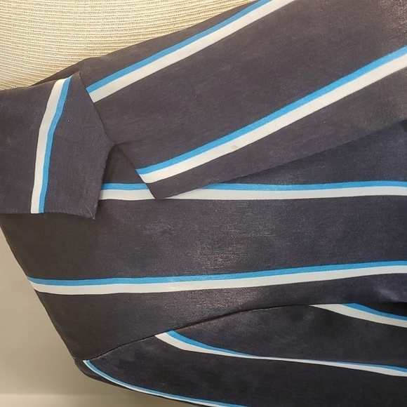 Worthington women's blazer. Navy blue and white striped. Big pockets size large. - Picture 2 of 7